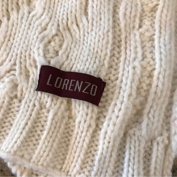 ❄️LORENZO Knitted Scarf - Picture 1 of 4